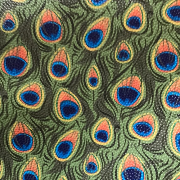 Calin Collection Wristlet Purse - Picture 3 of 8